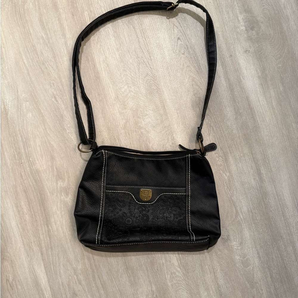 Stone Mountain Black Shoulder Bag